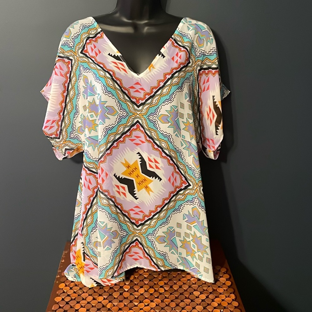 Sincerely Mary blouse size large Aztec print
